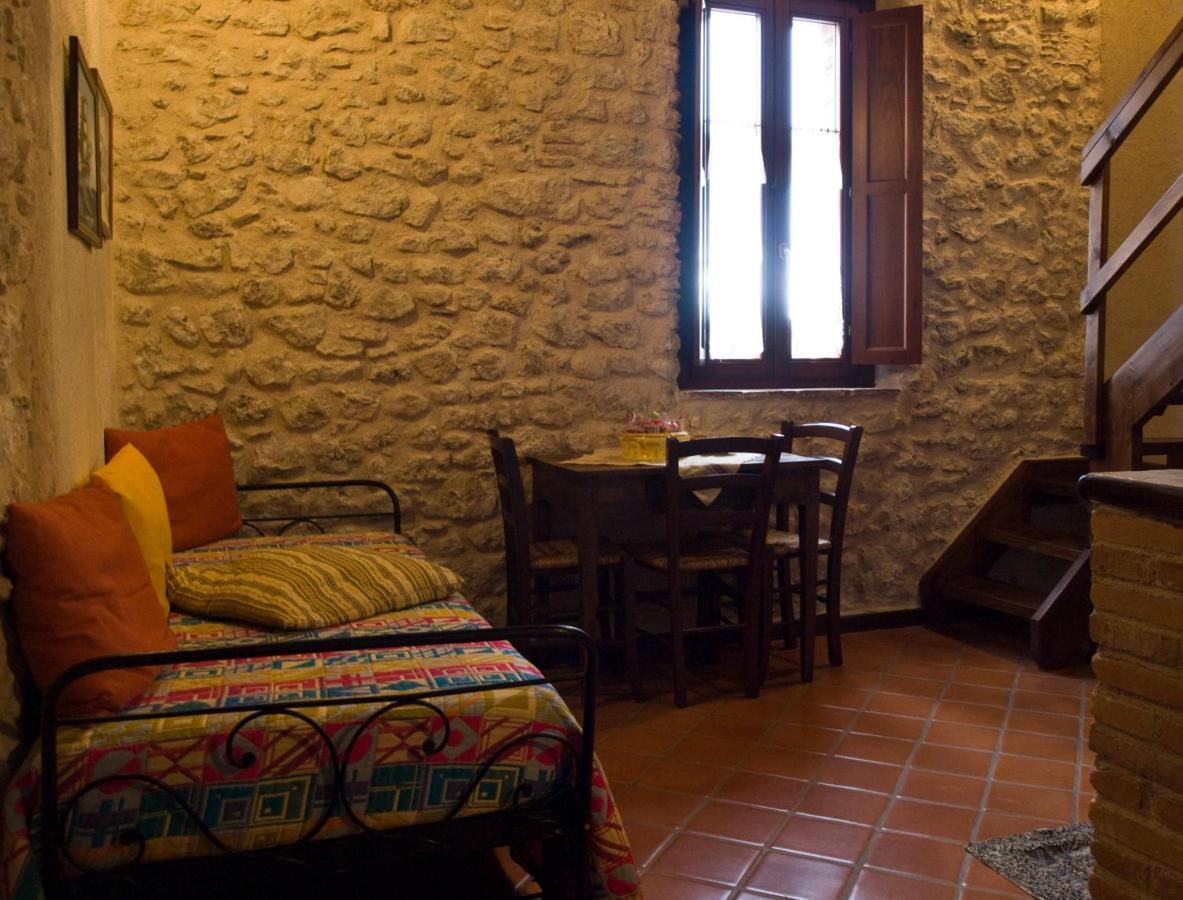 La Casa Su Le Dimore Del Borgo Santo Stefano Di Sessanio Exteriér fotografie