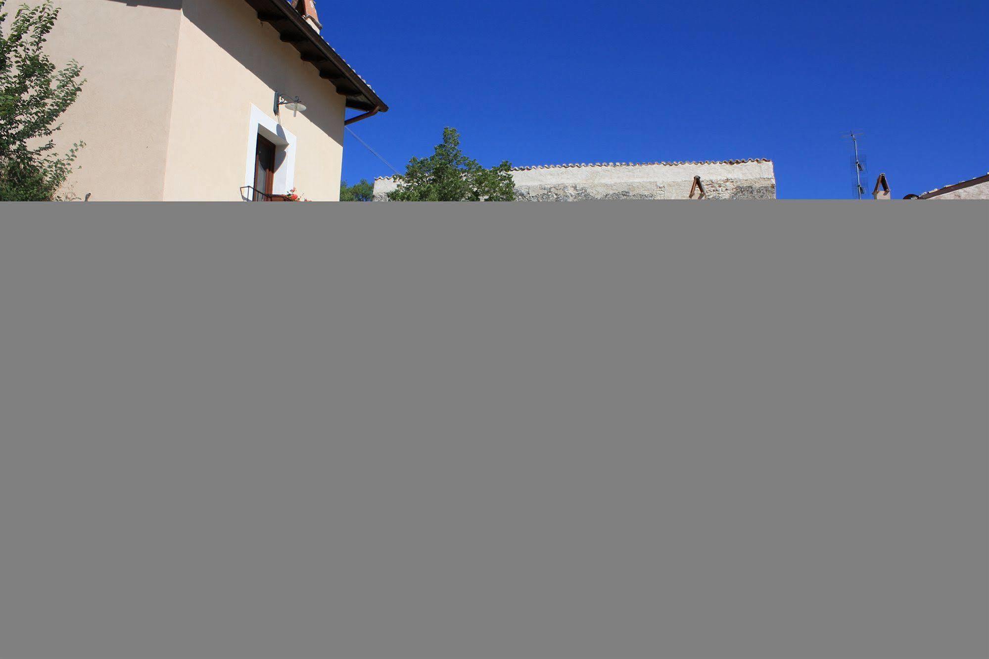 La Casa Su Le Dimore Del Borgo Santo Stefano Di Sessanio Exteriér fotografie